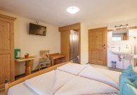 a7402066-hdr.jpg a7402066-hdr.jpg