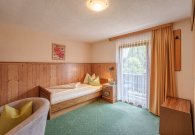 a7402414-hdr.jpg a7402414-hdr.jpg